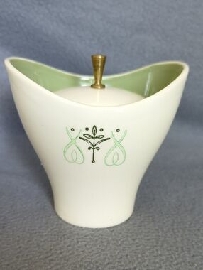 MCM Taylor Smith & Taylor Harmony House Del Ray Pattern. Sugar Bowl With Lid.